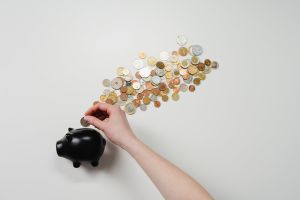 CRA требует назад 3.2 миллиарда от 825 тысяч, получивших COVID-19 помощь