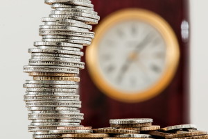 Один медицинский чиновник заработал за год $631,510 