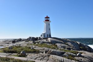 Премьер отдал дань 22-м жертвам стрельбы в Nova Scotia